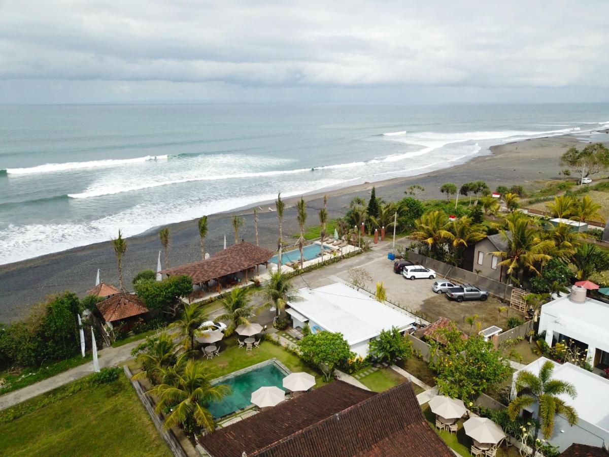 Wide Sands Beach Retreat Pulukan Exterior photo