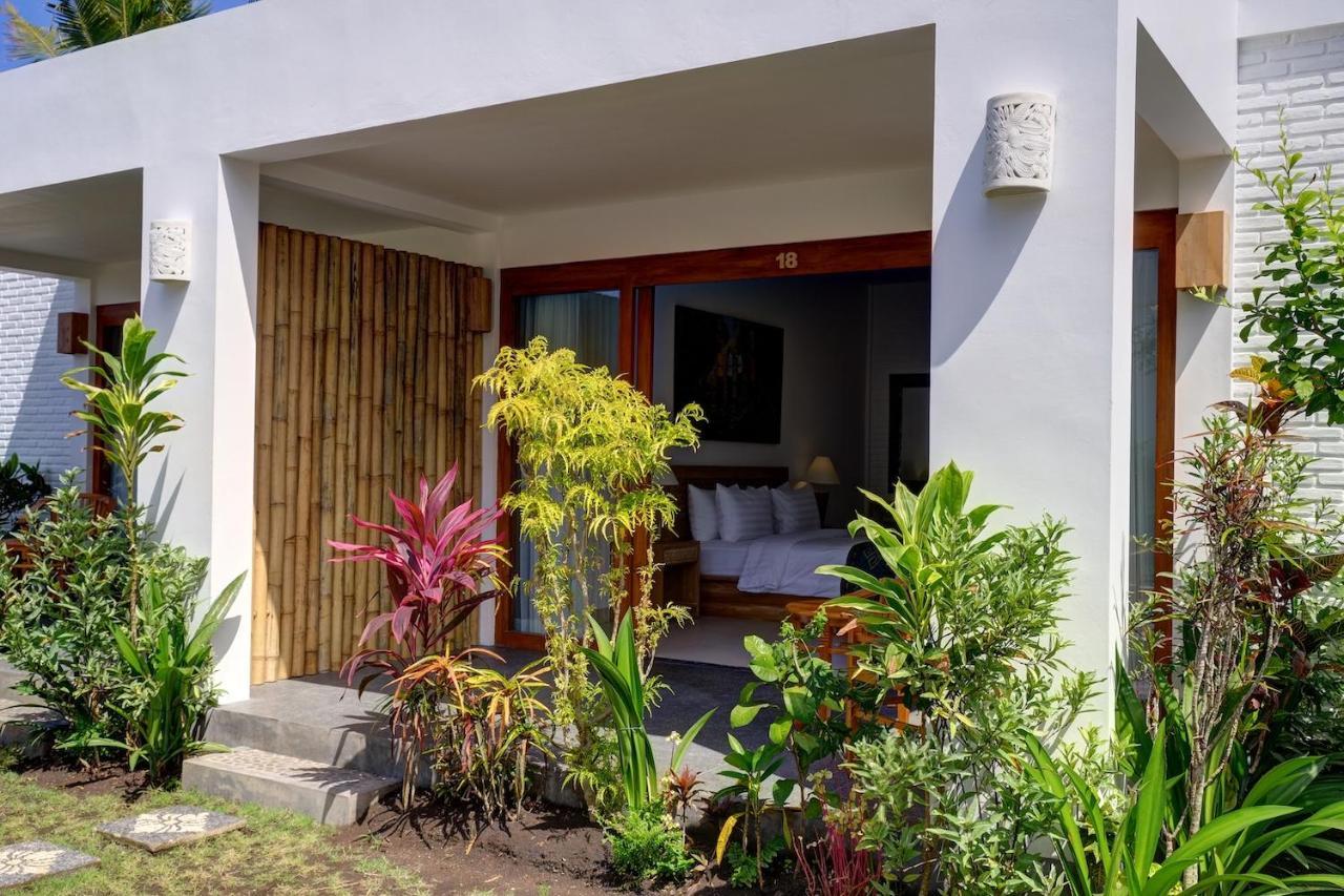 Wide Sands Beach Retreat Pulukan Exterior photo