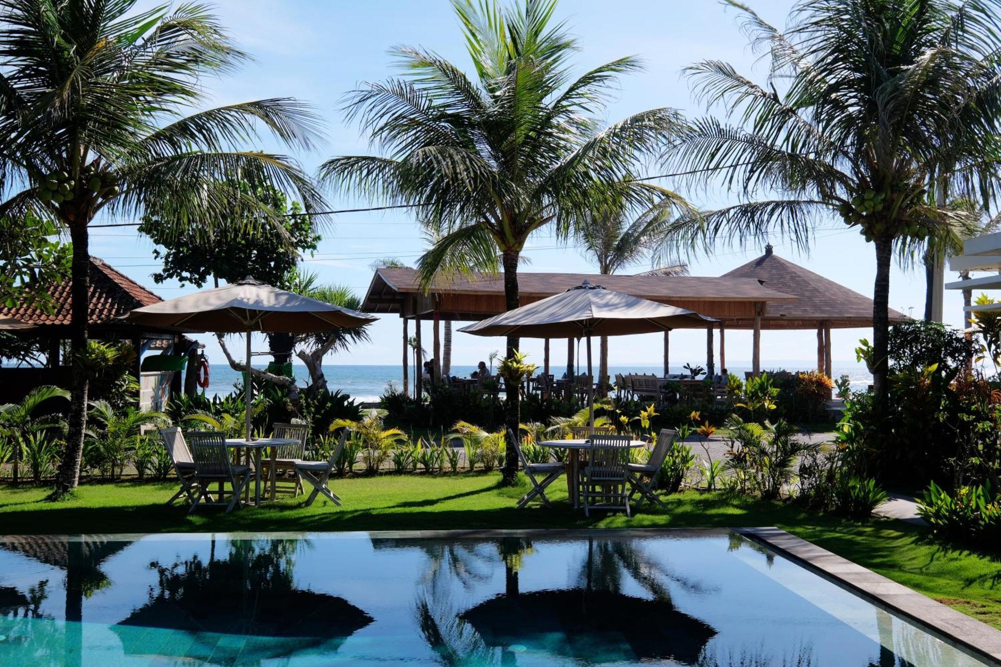 Wide Sands Beach Retreat Pulukan Exterior photo