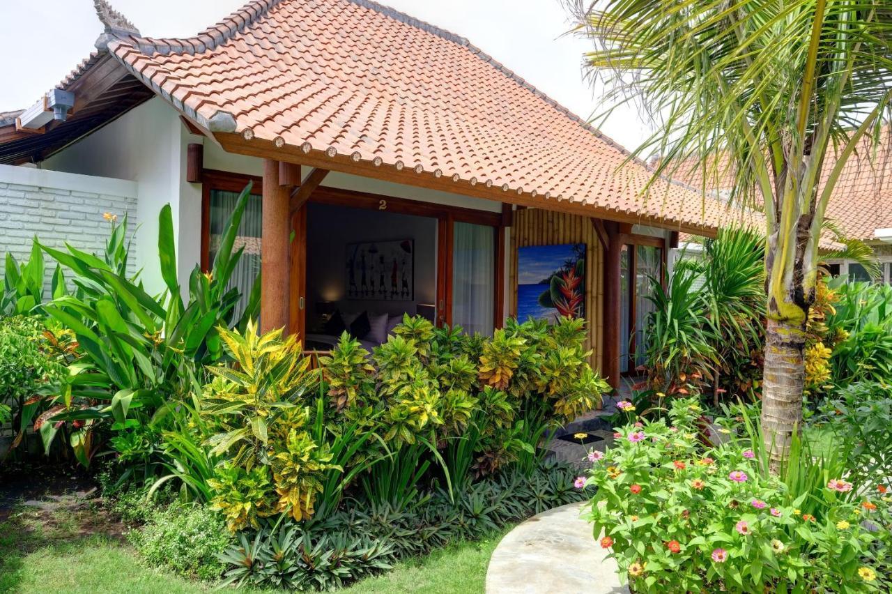 Wide Sands Beach Retreat Pulukan Exterior photo